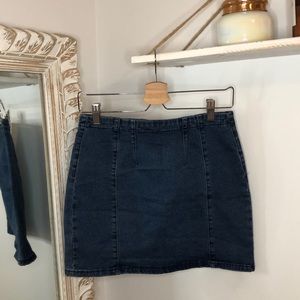 SO CUTE Demin Mini Skirt!!!